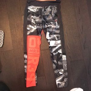 Reebok leggings with speedwick technology